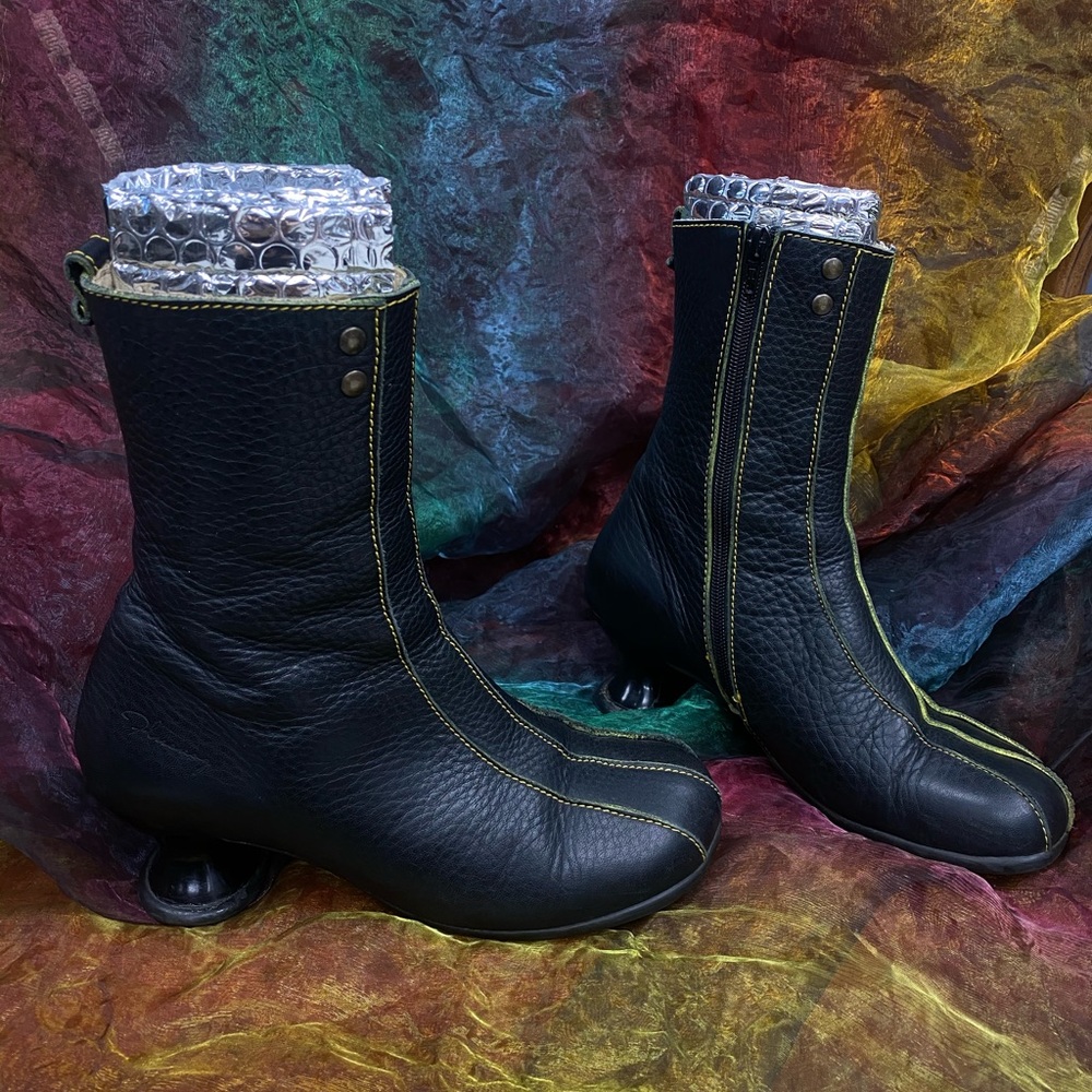 Fluevog Hey Minstrel Sonata Black Ankle Boots